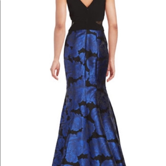 XSCAPE Black & Blue Floral Fit & Flare Evening Gown (fits size 4) - Picture 2 of 4